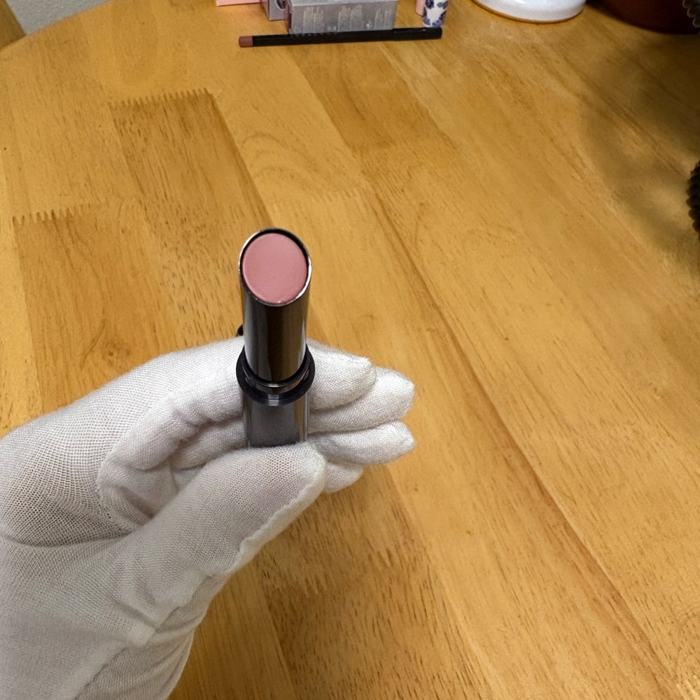 KEVYN AUCOIN - Unforgettable Lipstick ~ Thelmadora ~2g / 0.07 oz New, NO BOX - Picture 2 of 6